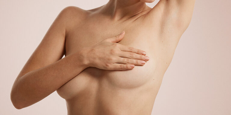 擔心胸部下垂又外擴？這7招養成好看胸型的方法妳不能不知！